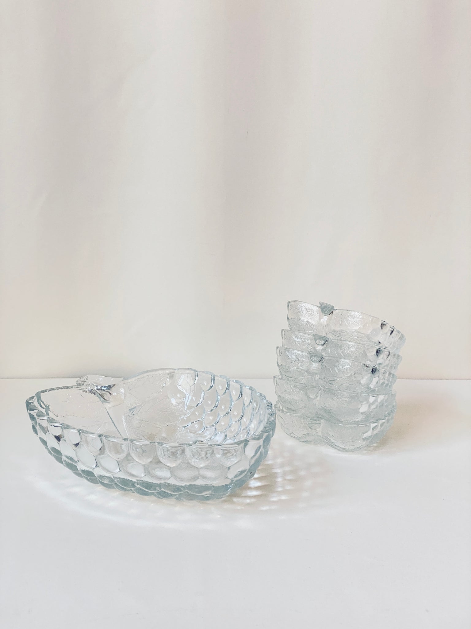 Raspberry Glass Bowl Set