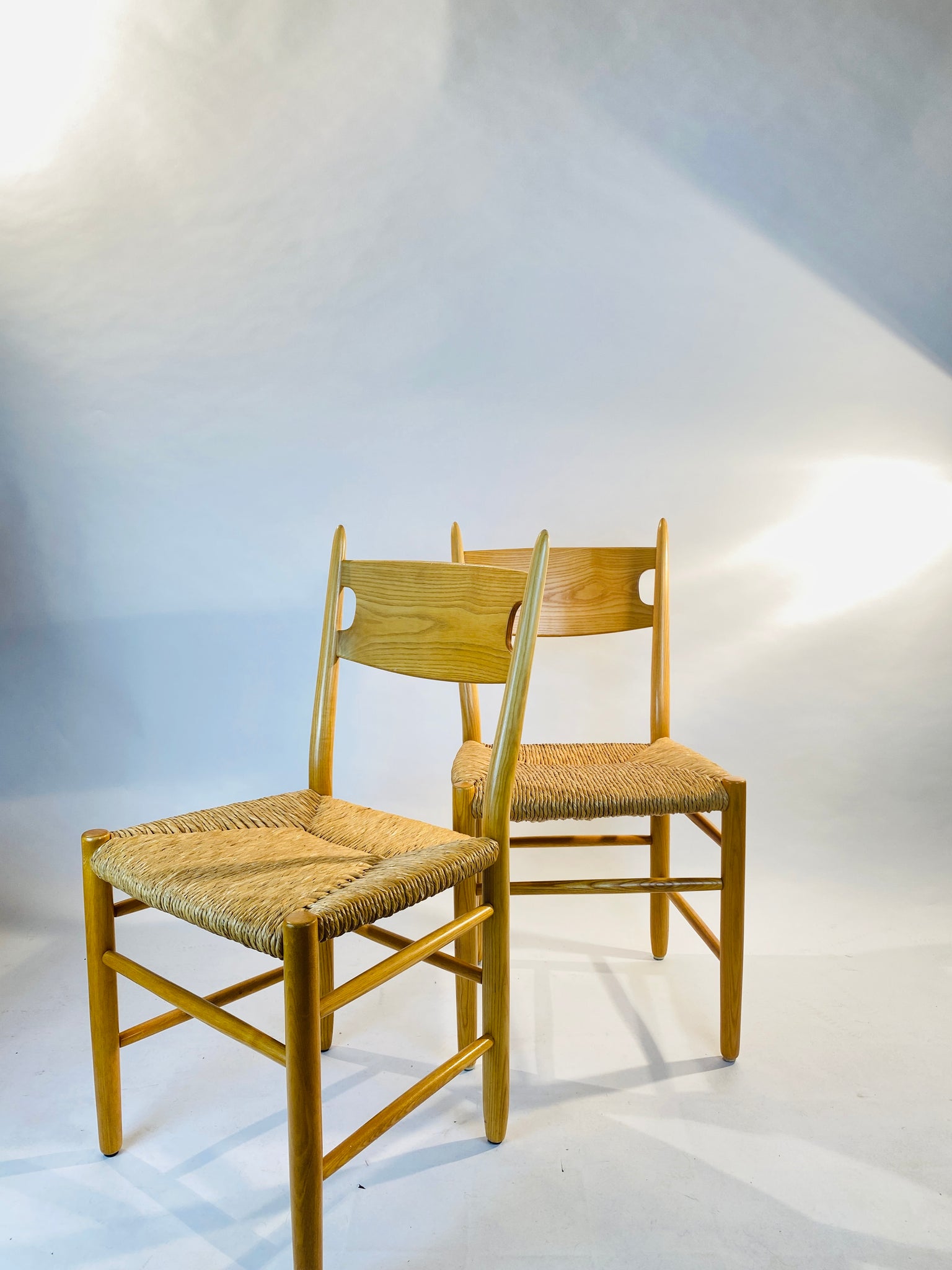 Oak & Rush Wicker Chair, Set of 4