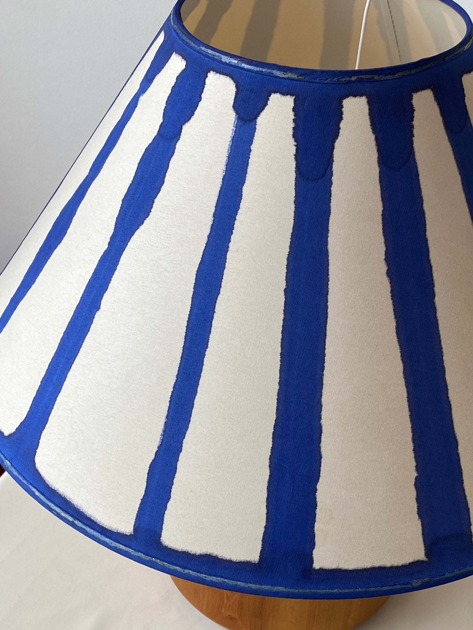 Solid Pine Table Lamp, AB Ellysett